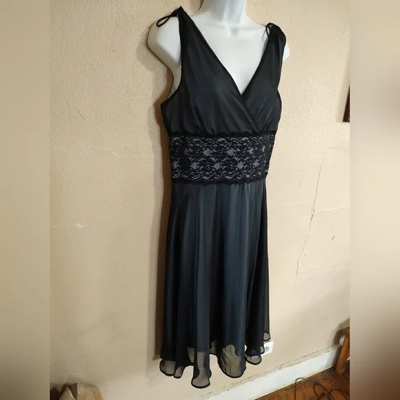 Iconic Vintage Y2K Black Chiffon Lace Formal Cocktail Slip Dress Size 12 Large - Picture 6 of 13